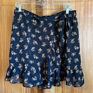 Hollister skirt